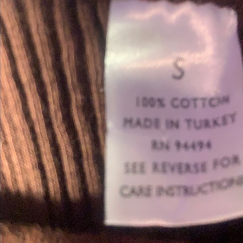 Tee - Picture 4 of 4